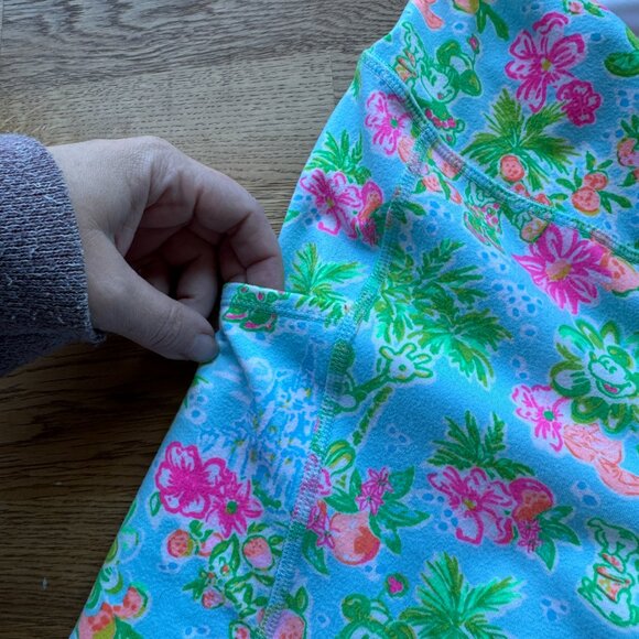 Lilly Pulitzer x Disney Parks Weekender Leggings Lilly Loves Disney Size Small - Picture 10 of 14